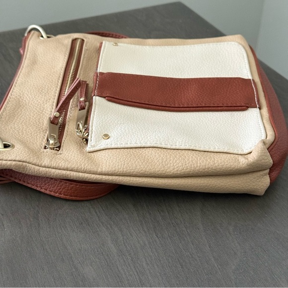 Time And True Crossbody Bag Tan/Beige/Brown Purse - Picture 5 of 9